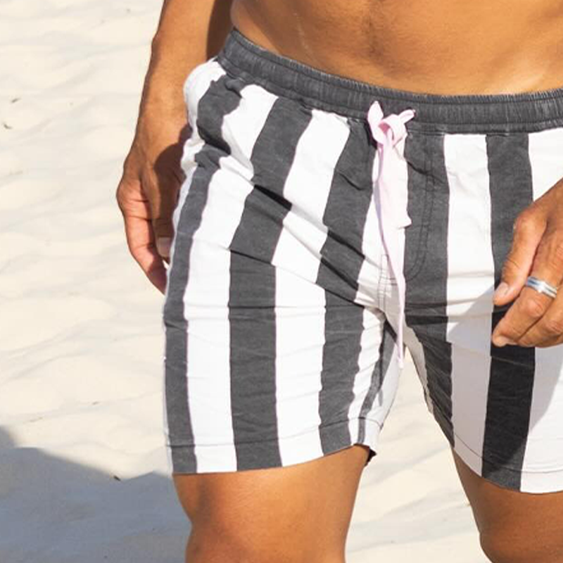 Herreshorts med elastisk, stripete trykk og festmønster MTA0753G8X