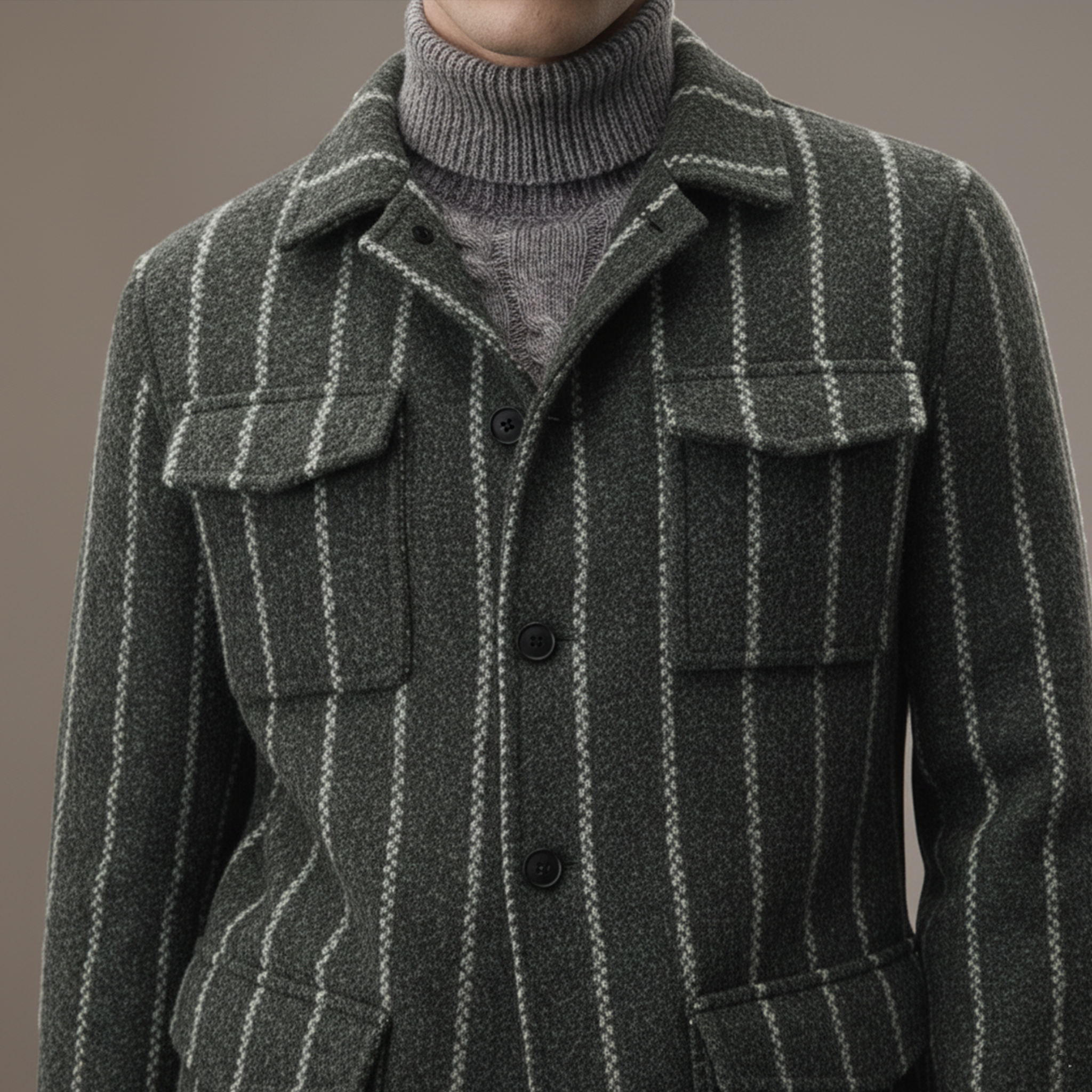 Men's Classic Retro Vertical Striped Faux Woolen Multi-pocket Jacket MTA2491I0K