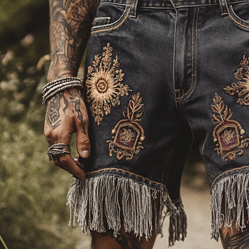 Herreshorts med vintage broderi og dusker i denim MTA1643F5X
