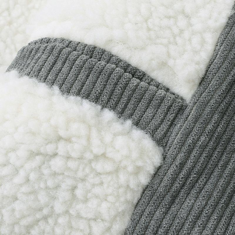 Chaqueta informal de pana con solapa y múltiples bolsillos de lana de cordero gruesa para hombre 14154496M