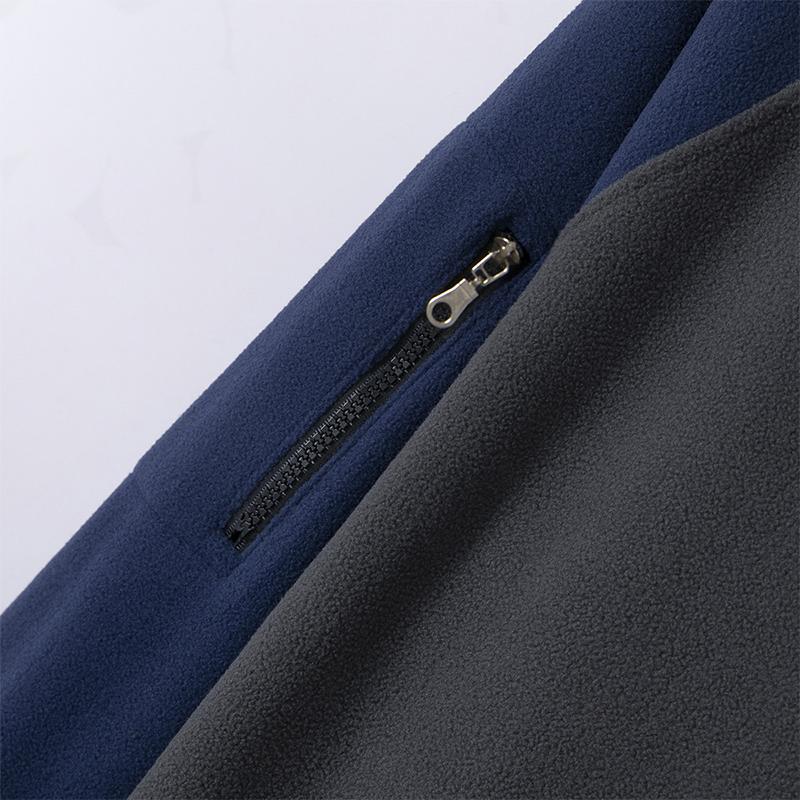 Sweat-shirt d'extérieur chaud en peluche à manches longues et col montant pour homme 04930287Z