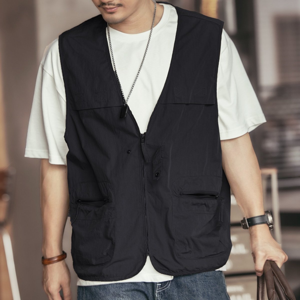 Gilet de travail fonctionnel décontracté de style rétro occidental pour hommes 03974373TO