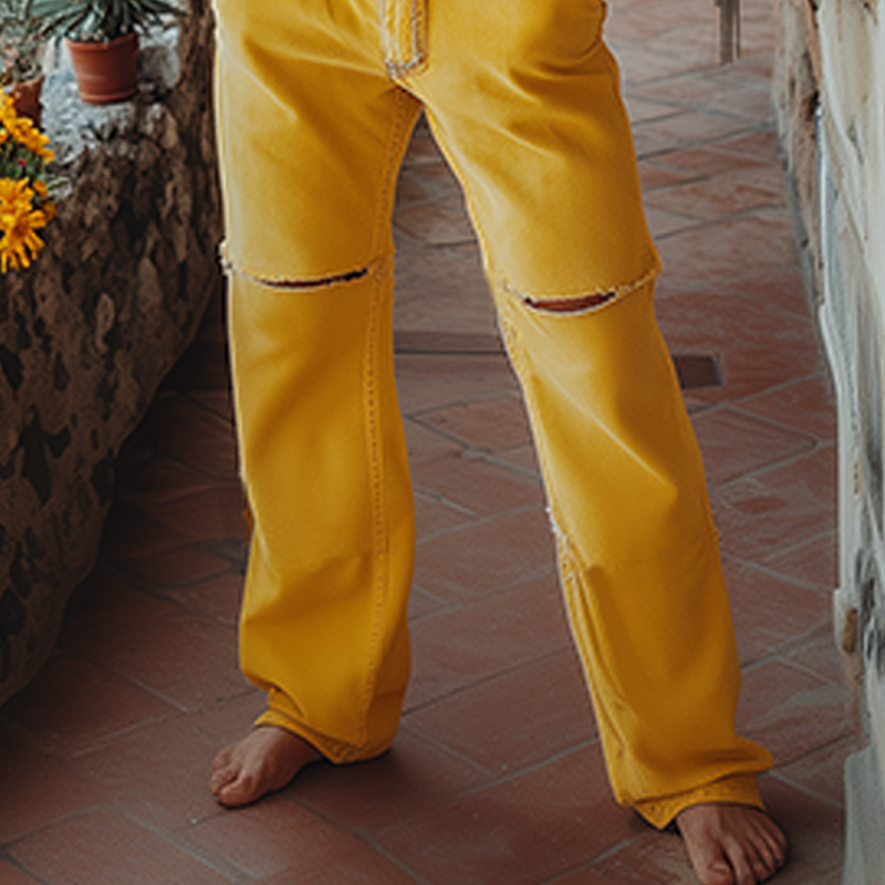 Men's Spring And Summer Fashion Casual Bright Color Knee Ripped Washed Denim Pants MTA1240F4K