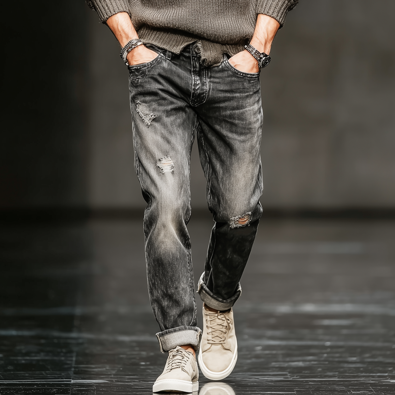 Men's Classic Distressed Ripped Straight Jeans MTA2495J4U