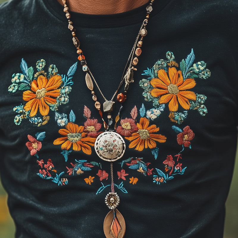Men's Vintage Embroidered Round Neck Short Sleeve Lace T-Shirt MTA2003E1X