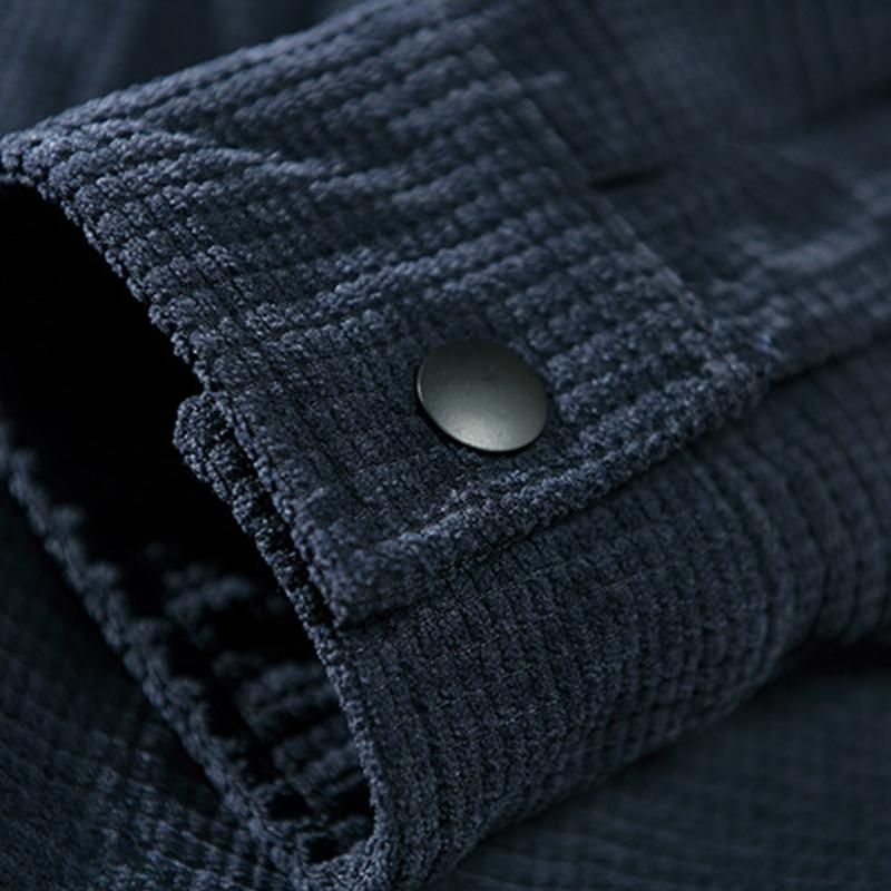 Men's Retro Textured Fabric Lapel Multi-pocket Thin Jacket 35818966M
