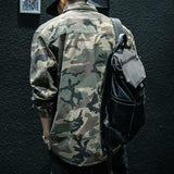 Men's Camouflage Lapel Multi-pocket Loose Casual Shirt 42741489Z