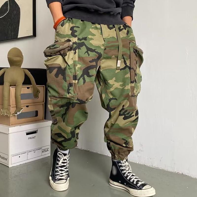 Pantalones cargo holgados de camuflaje vintage con bolsillos grandes para hombre 08197767Y