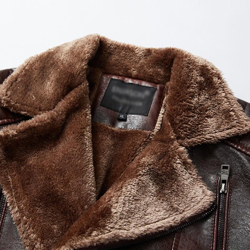 Men's Vintage Warm Multi-Pocket Lapel Shearling Jacket 27839732Y