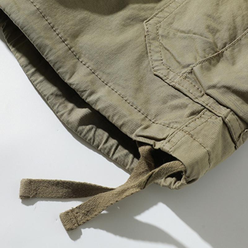 Men's Casual Outdoor Cotton Multi-Pocket Loose Cargo Shorts 22027004M
