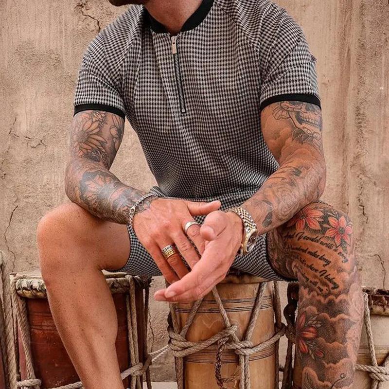 Conjunto informal de camiseta y pantalones cortos de manga corta a cuadros con cuello henley y cremallera para hombre 16624506Z
