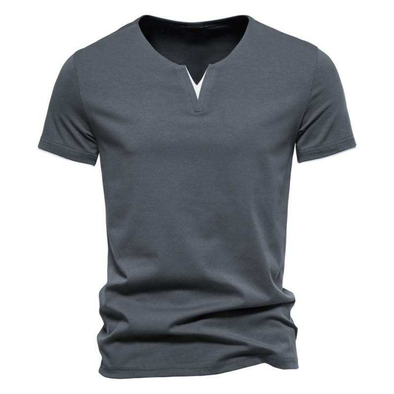 Men's Fake Two-piece V Neck Short Sleeve T-shirt 78259112Z