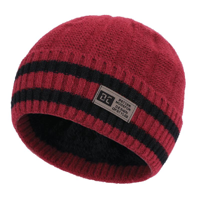 Gorro de punto cálido y versátil para hombre 40704307F