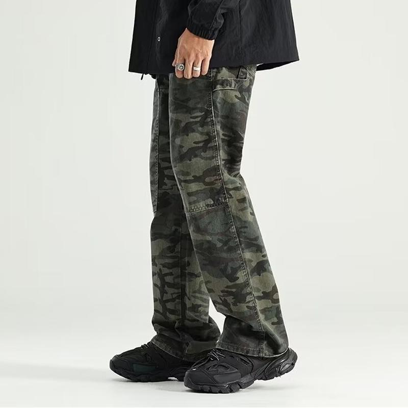 Men's Camouflage Stitching Straight Loose Casual Cargo Pants 48986329Z