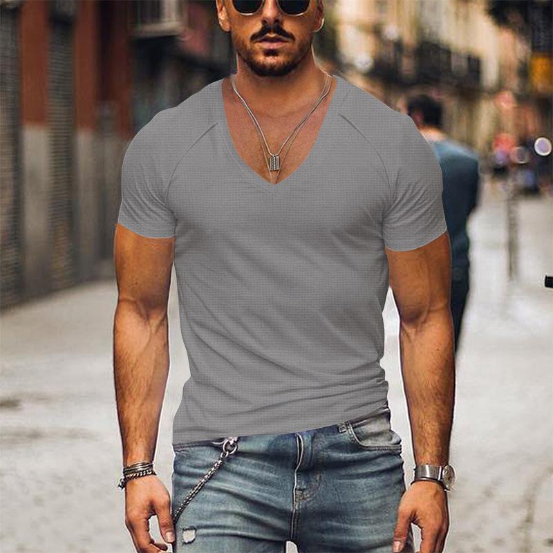 T-shirt uni à col en V et motif gaufré pour homme 42598906X