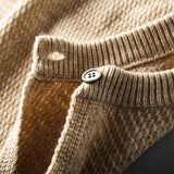 Men's Vintage Crew Neck Knit Vest 62627081M