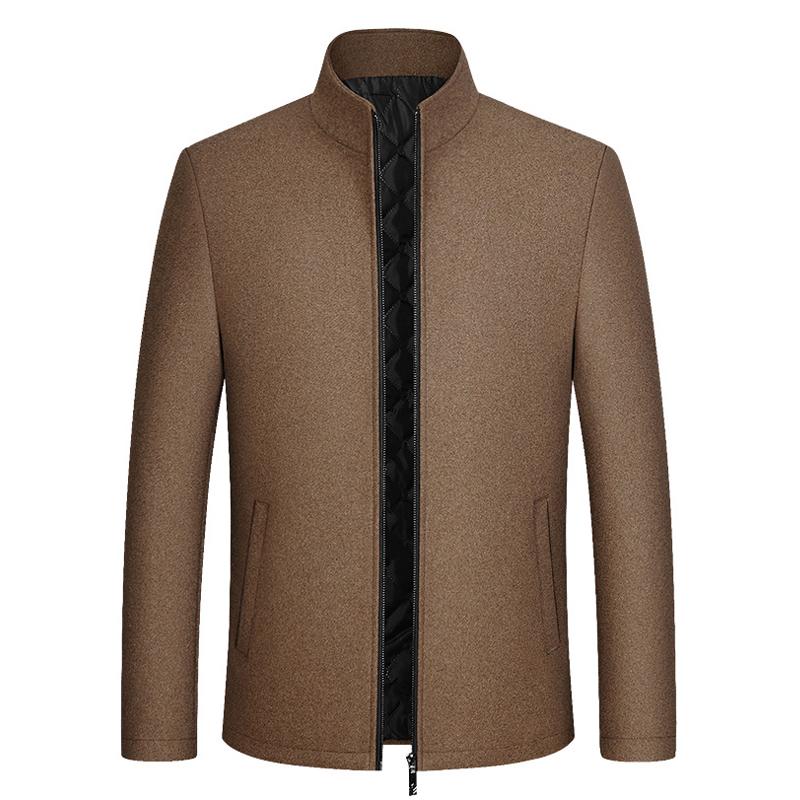 Gepolsterte Herrenjacke mit Stehkragen und Reißverschluss 92653800X